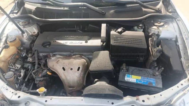 Toyota Camry   - 2009