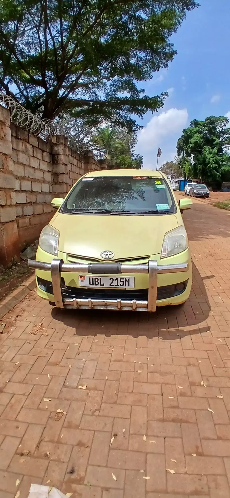 Toyota Passo Sette   - 2010