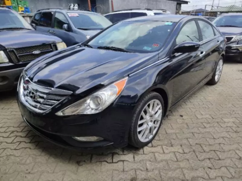 Hyundai SONATA 2,0L BVA GL   - 2012