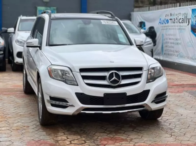 Mercedes-Benz GLK 350   - 2015