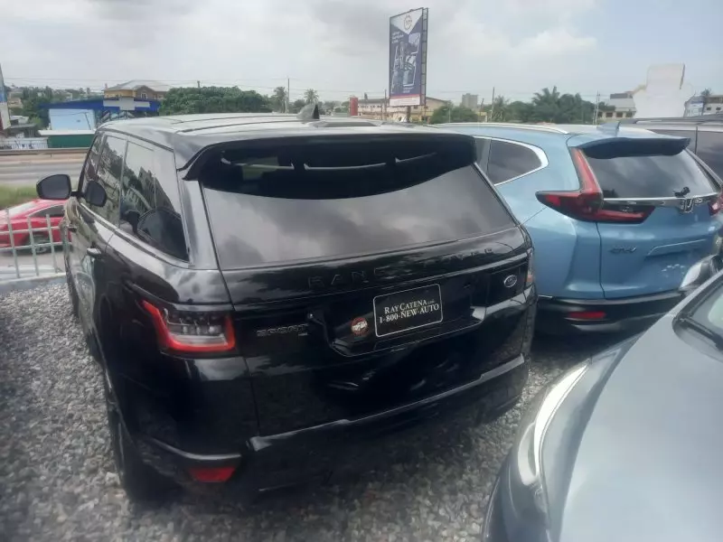 Land Rover Range Rover Sport   - 2020