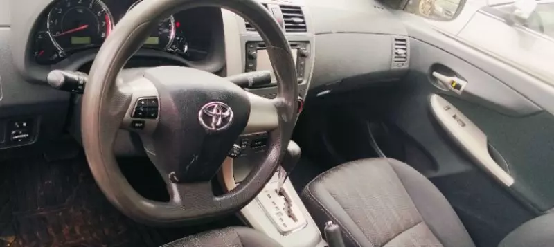 Toyota Corolla   - 2013