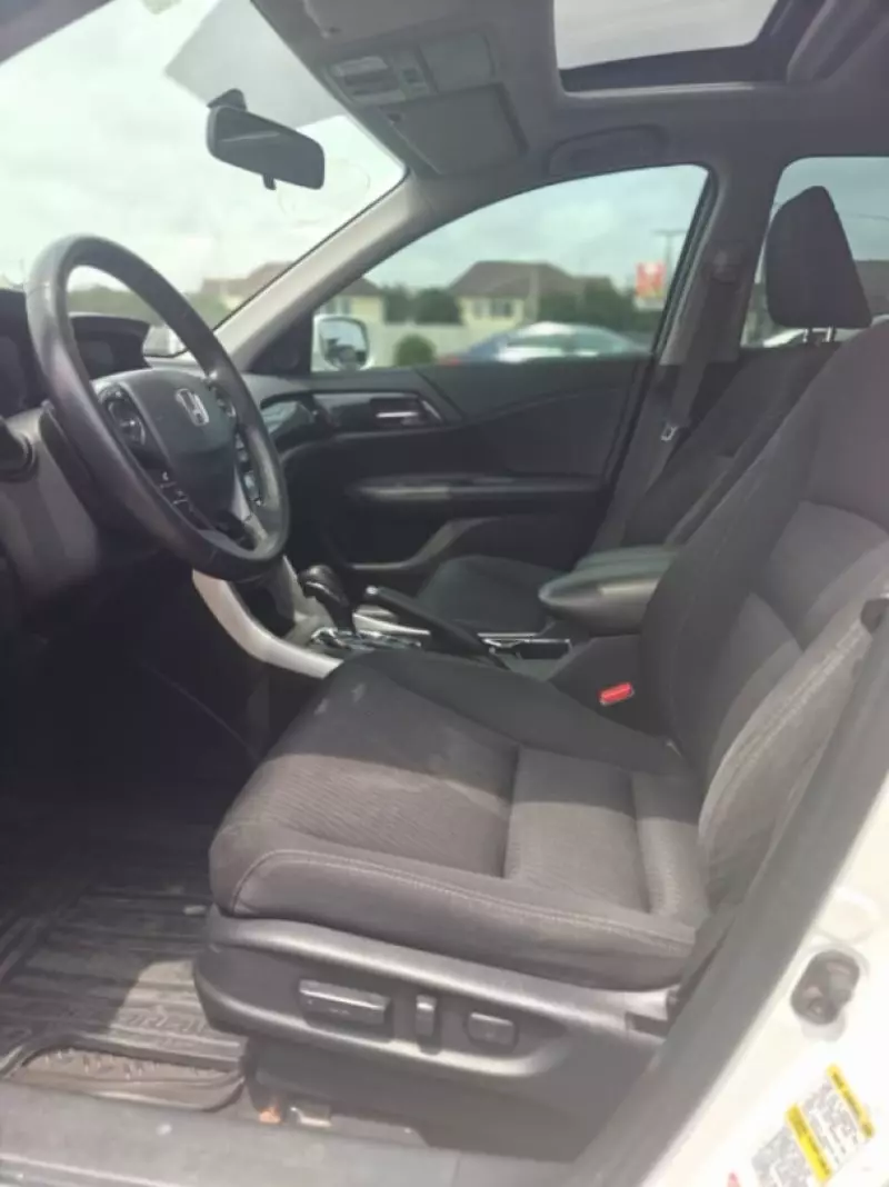 Honda Accord   - 2015