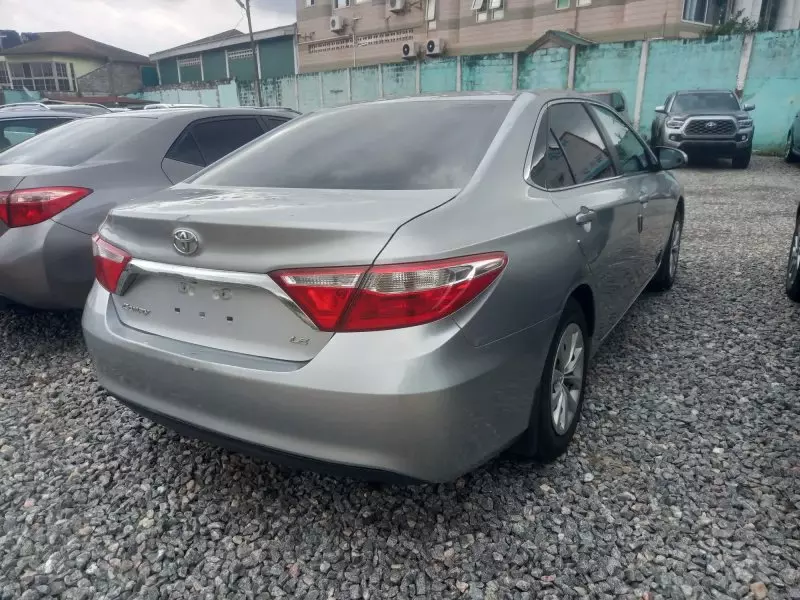 Toyota Camry   - 2017