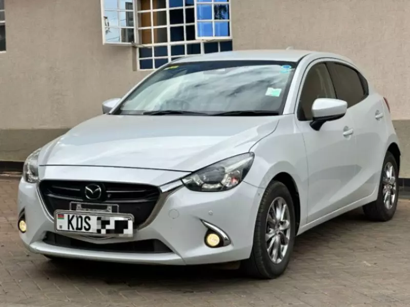Mazda Demio    - 2018