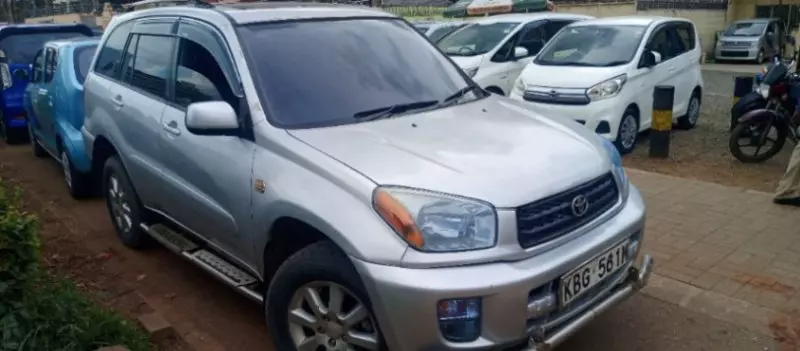 Toyota Rav4   - 2004