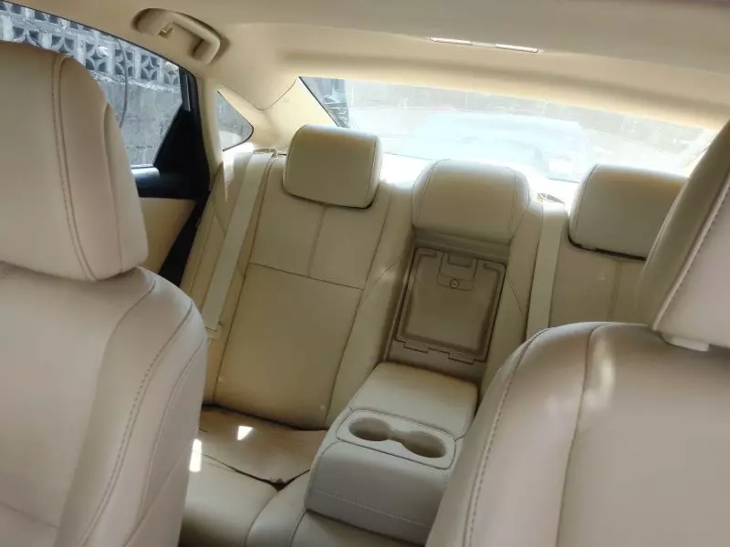 Toyota Avalon   - 2016