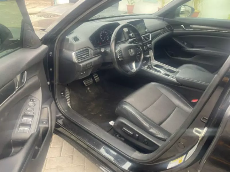 Honda Accord   - 2018