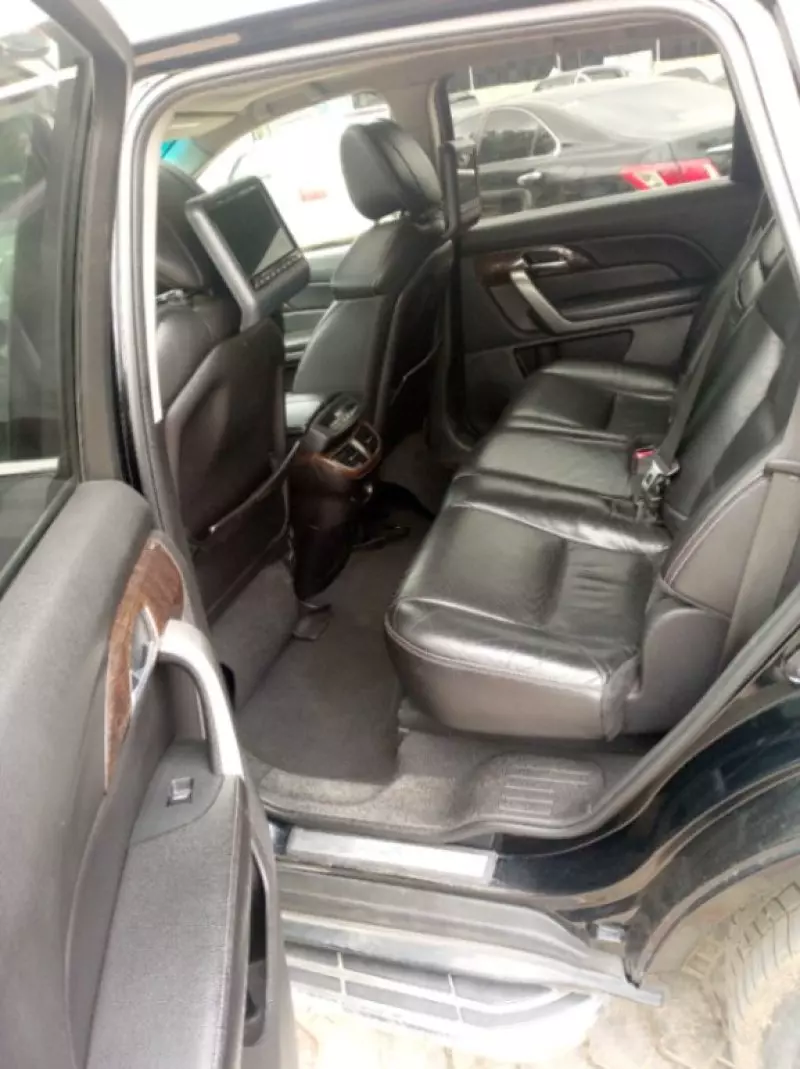 Acura MDX   - 2011
