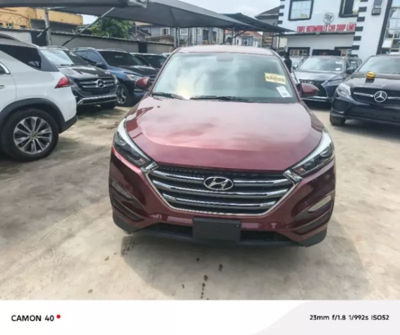 Hyundai Tucson   - 2017