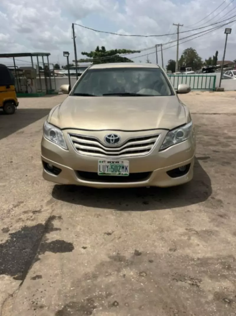 Toyota Camry   - 2007