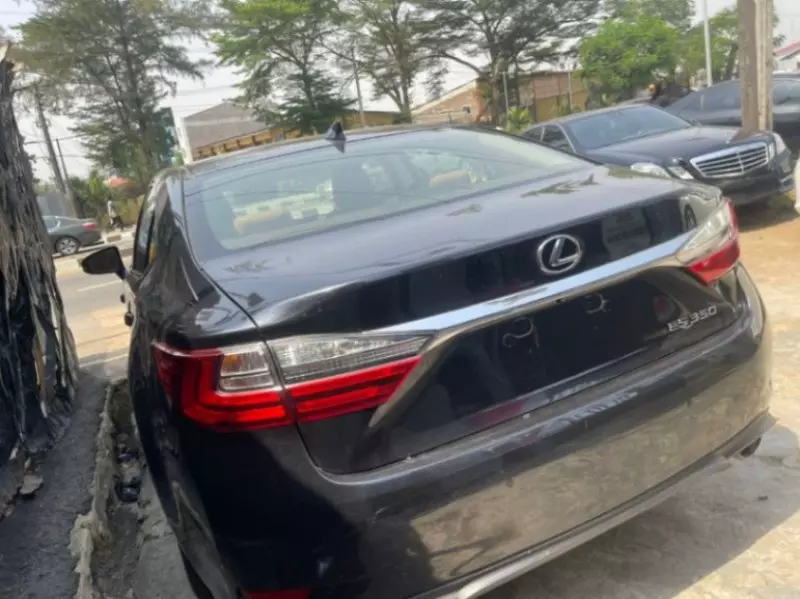 Lexus ES 350