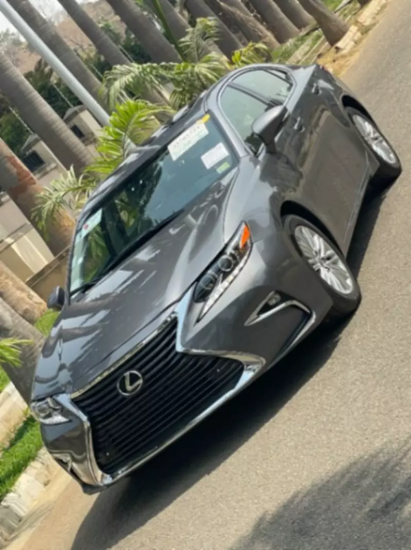 Lexus ES 350