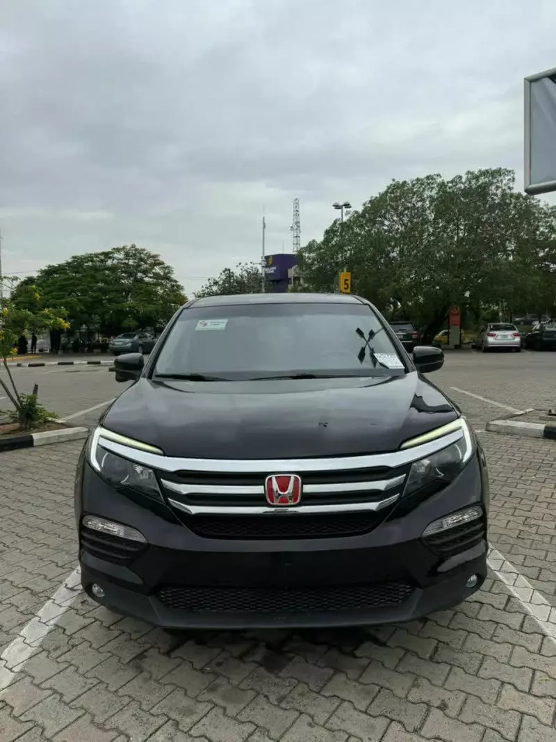Honda Pilot   - 2017
