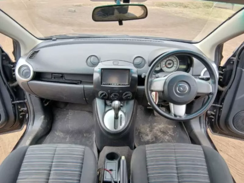 Mazda Demio   - 2012