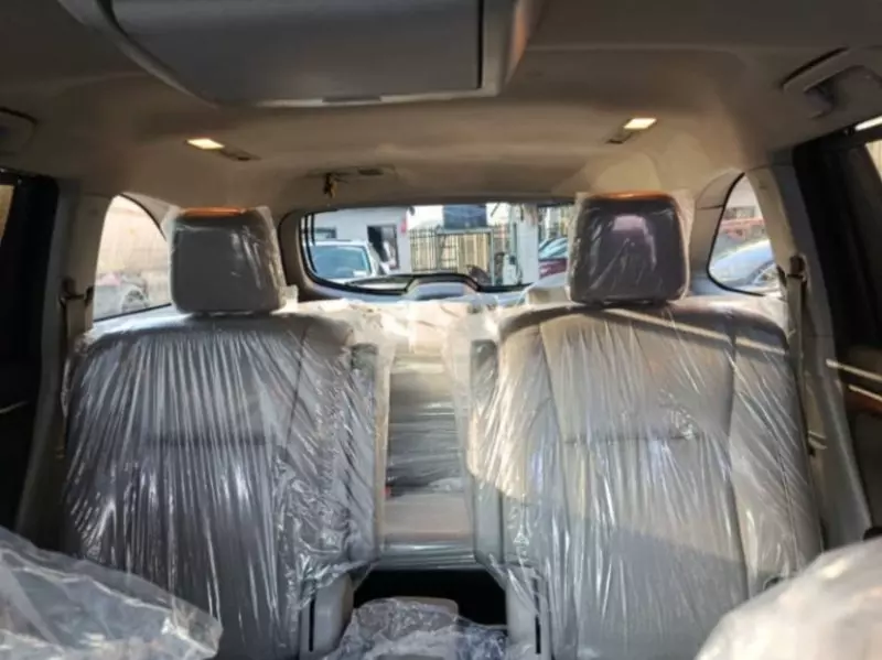 Toyota Highlander   - 2014