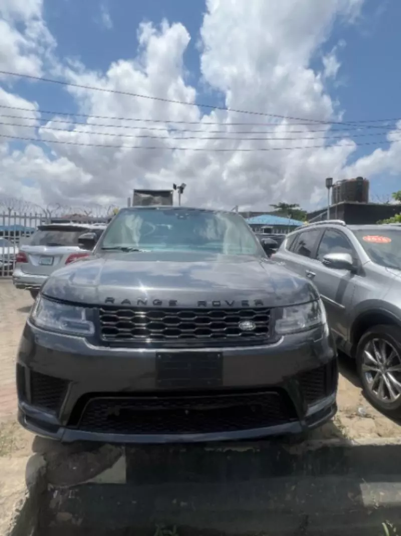 Land Rover Range Rover Sport   - 2018