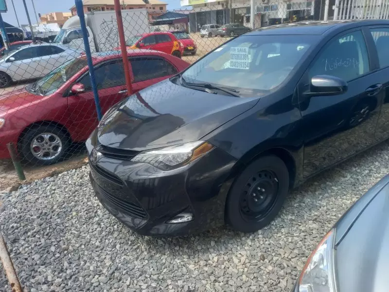 Toyota Corolla   - 2018