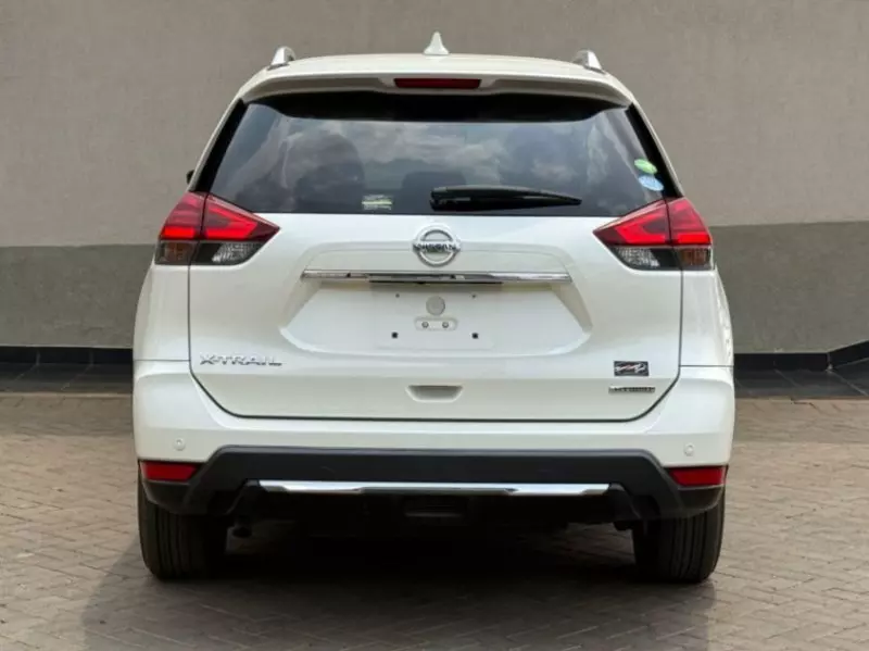 Nissan X- trail   - 2018