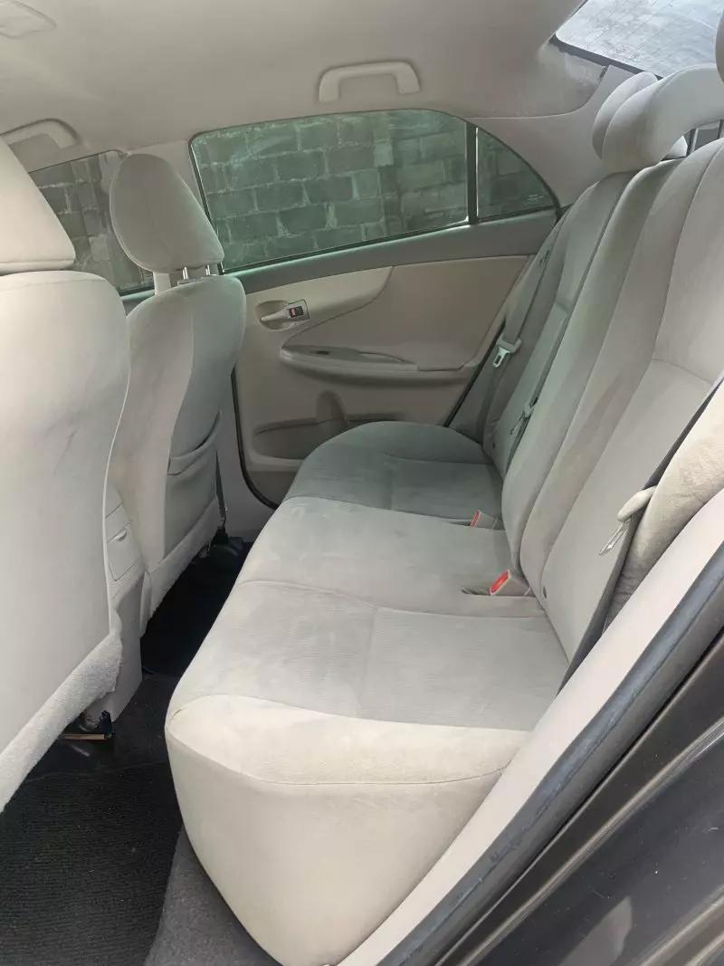 Toyota corolla   - 2012