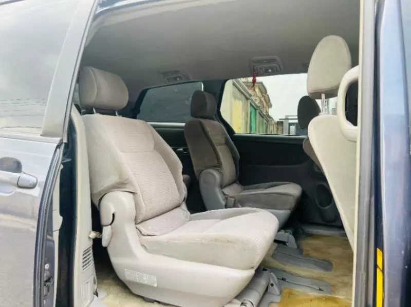 Toyota Sienna - 2006