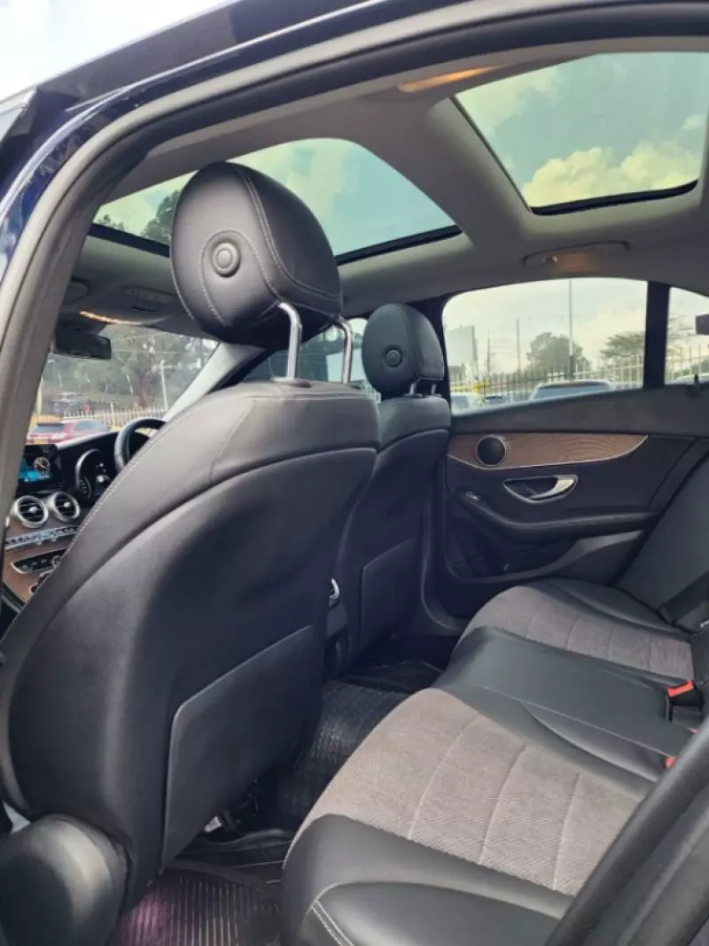 Mercedes-Benz C 180   - 2019