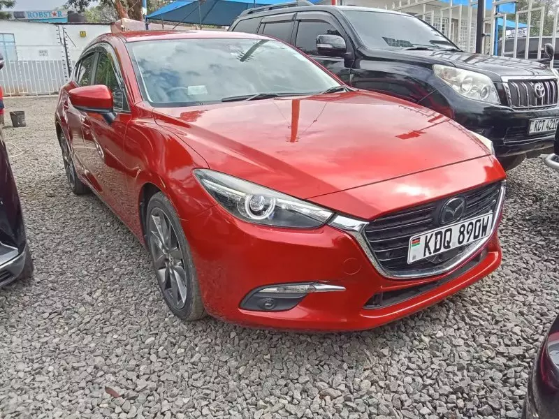 Mazda Axela    - 2017