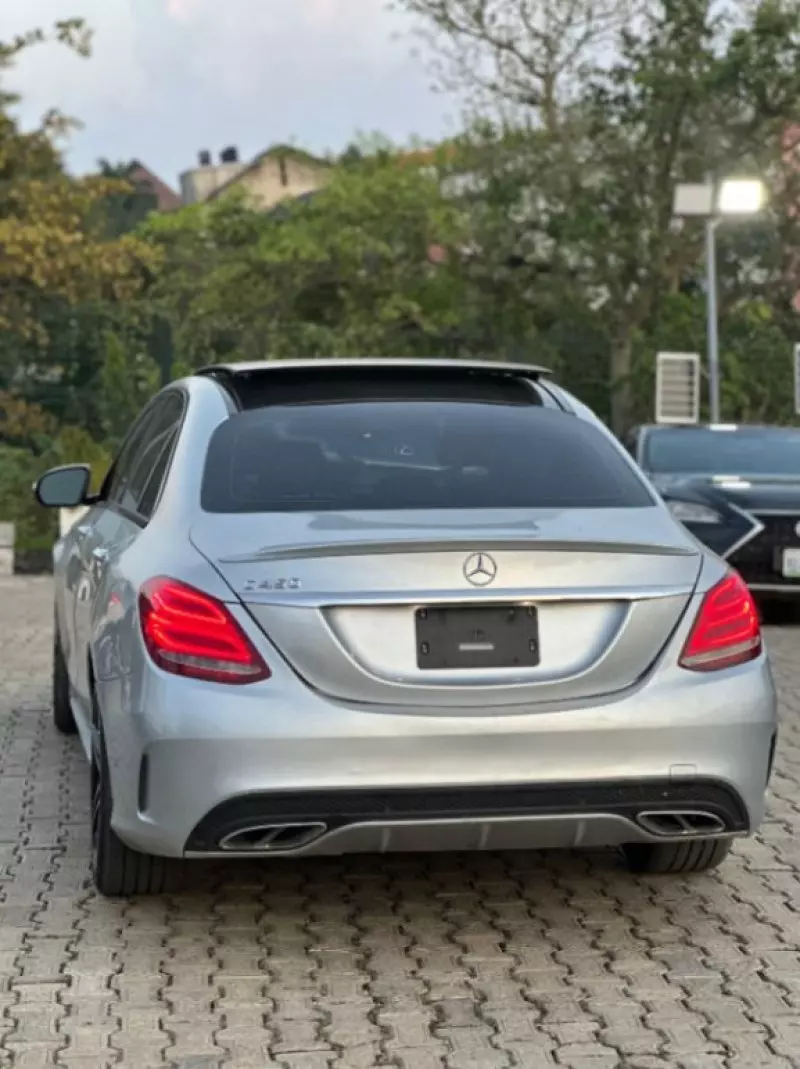Mercedes-Benz C 450 AMG