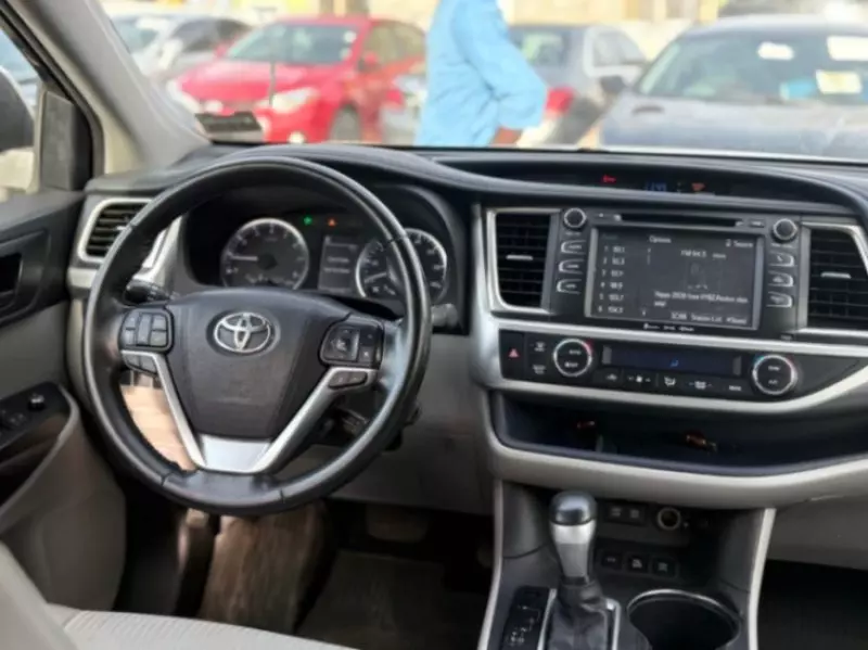 Toyota Highlander - 2017