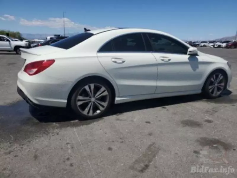 Mercedes-Benz CLA 250   - 2015