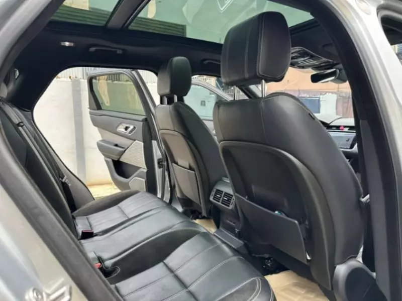 Land Rover Range Rover Velar   - 2018