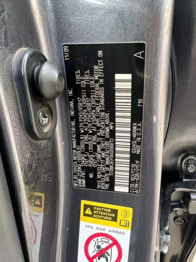 Toyota Highlander   - 2010