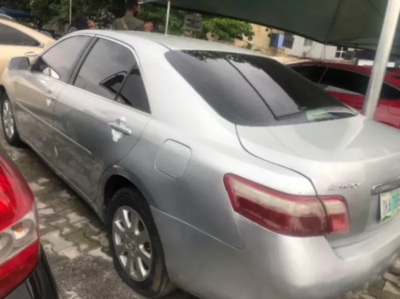 Toyota Camry   - 2007