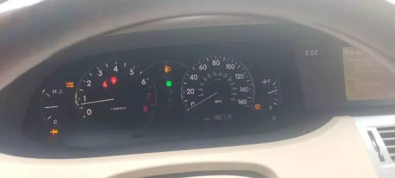 Toyota Avalon   - 2008