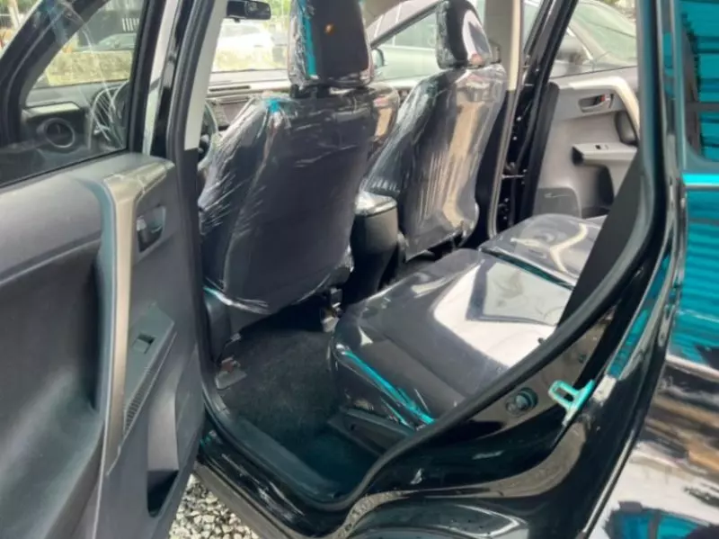 Toyota RAV 4   - 2013