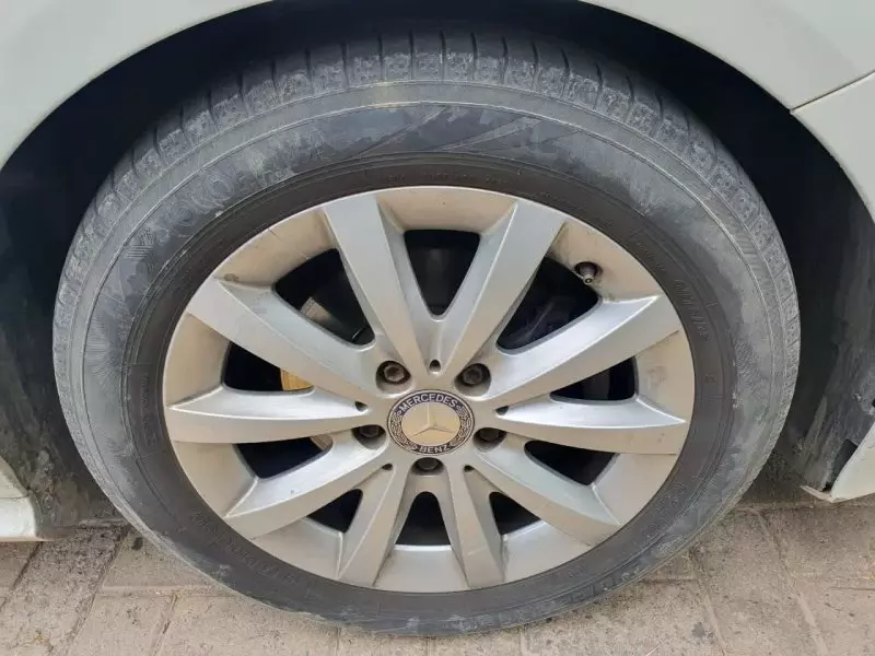 Mercedes-Benz B 180   - 2012