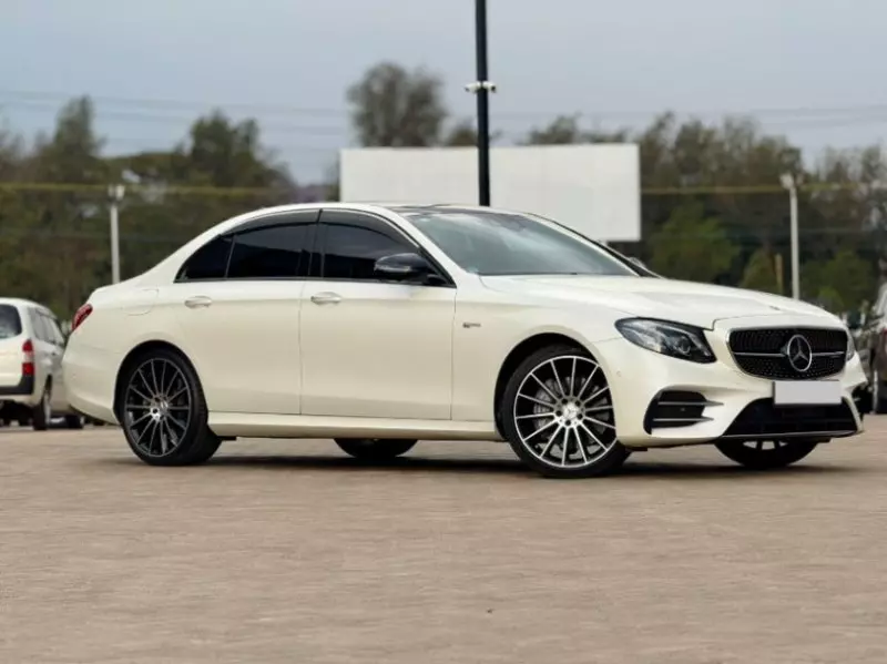 Mercedes-Benz E 43 AMG   - 2017