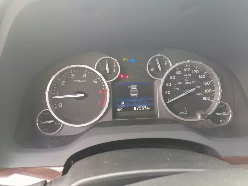 Toyota Tundra   - 2014