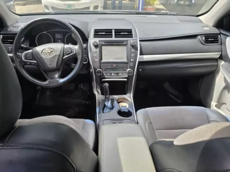 Toyota Camry   - 2015
