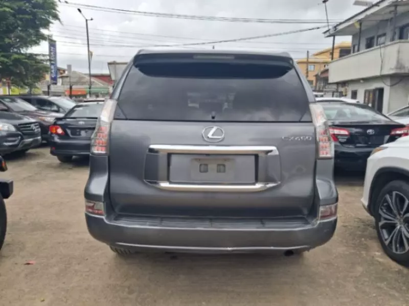 Lexus GX 460   - 2014