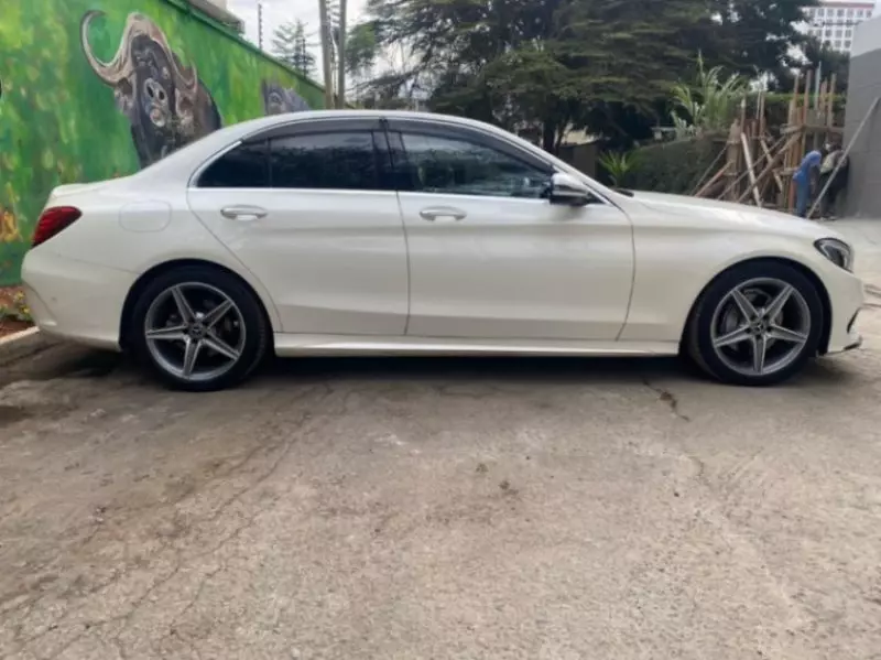 Mercedes-Benz C 180   - 2018