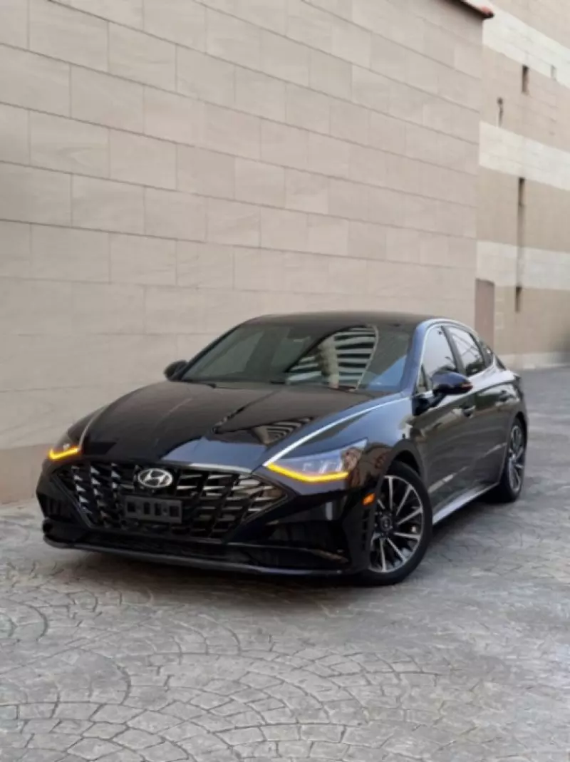 Hyundai Sonata   - 2020