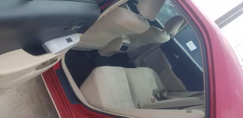 Toyota Camry   - 2014