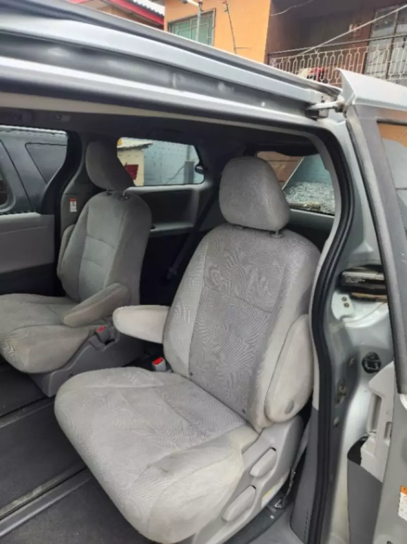 Toyota Sienna   - 2019