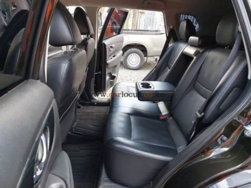 Nissan X-Trail   - 2016