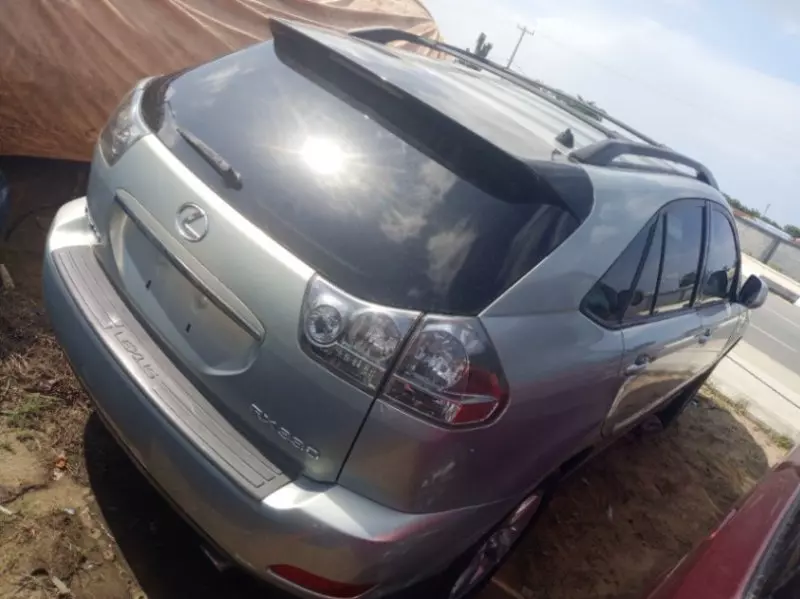 Lexus RX 330   - 2005