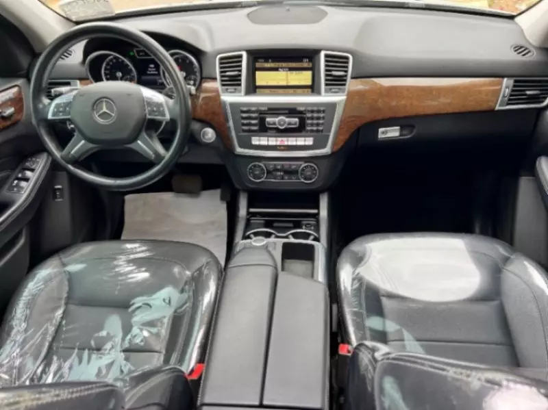 Mercedes-Benz ML 350   - 2012