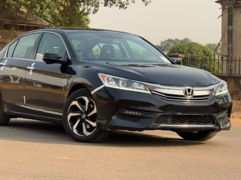 Honda Accord - 2017