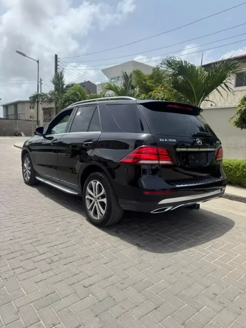 Mercedes-Benz GLE 350   - 2017