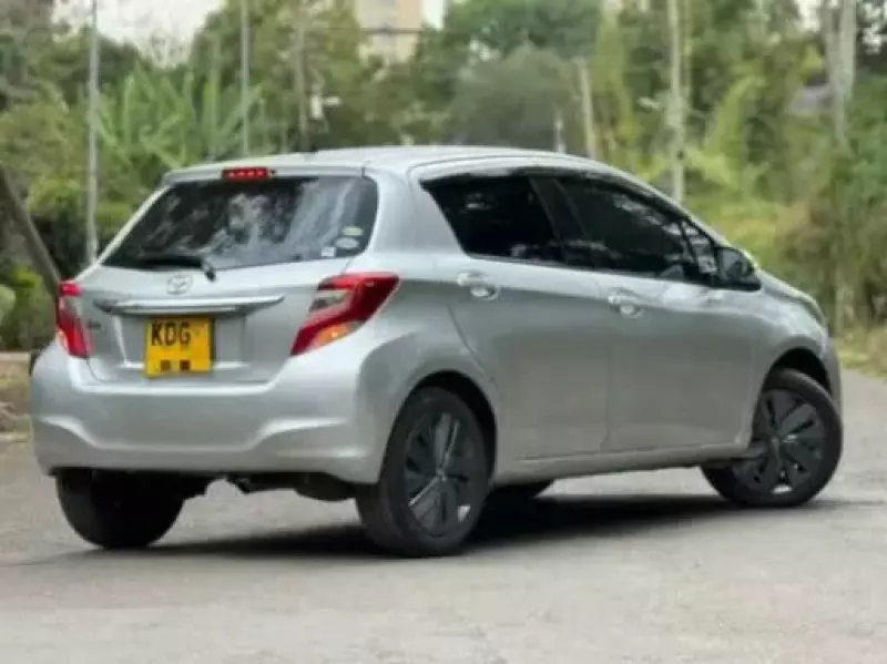 Toyota Vitz   - 2014